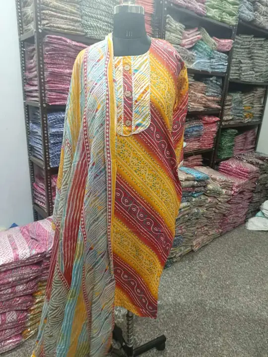 Post image Cotton 3 pcs sets kurti pant with dupatta 
Size m to xxl
Price = 350/
Minimum order quantity 100 pieces
For Wholesale only