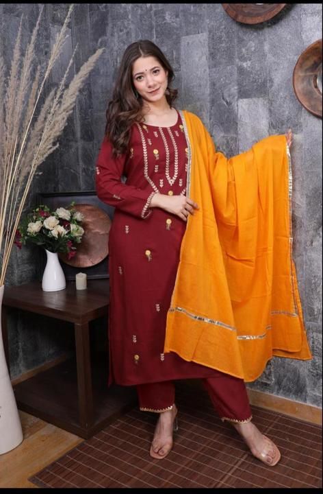 Post image WE SHIP WORLDWIDE
FOR QUERIES N ORDRS WARSAPP US ON 7006938201
RAYON EMBROIDERY KURTI PANT WITH DUPATTA 

SIZE M TO XXL 

RATE 795/-+$