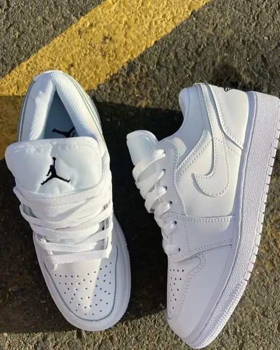 Nike Air Jordan 1 low  uploaded by The shoes factory on 9/20/2023