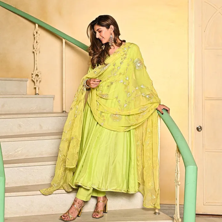 This stunning  Green shaded Salwar Suit is a perfect blend of elegance and vibrance. The dress featu uploaded by Villa outfit on 9/23/2023