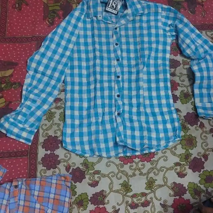 Post image I want 11-50 pieces of Shirt at a total order value of 500. Please send me price if you have this available.