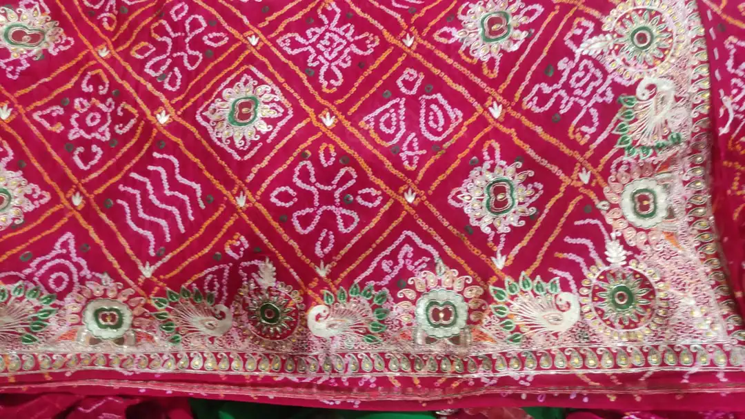 Pure crepe hand bandhni saree uploaded by Jyoti sarees manufacturer jaipur on 9/24/2023