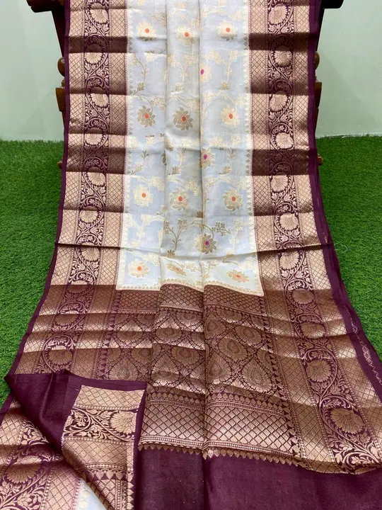 🏵️🏵️🏵️🏵️🏵️🏵️🏵️🏵️

Banarasi fancy daybal semi Georgette fabric

Soft Georgette fabric mina ja uploaded by Aayat textiles  on 9/24/2023
