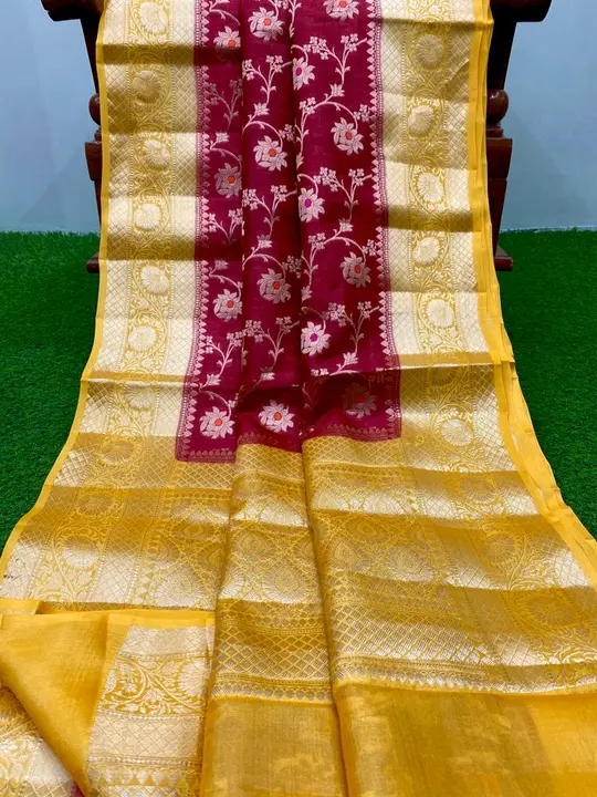 🏵️🏵️🏵️🏵️🏵️🏵️🏵️🏵️

Banarasi fancy daybal semi Georgette fabric

Soft Georgette fabric mina ja uploaded by Aayat textiles  on 9/24/2023