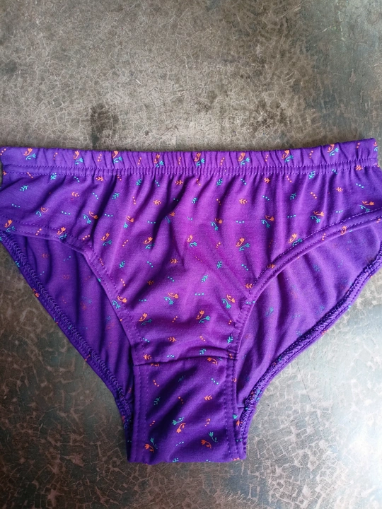 Post image Woman underwear XXL print 1 piece price is 17rs.