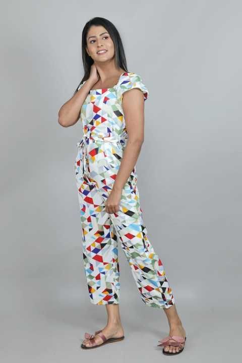 Post image Best price partywear jumpsuits available
Order single only -280
And 5pices only -250