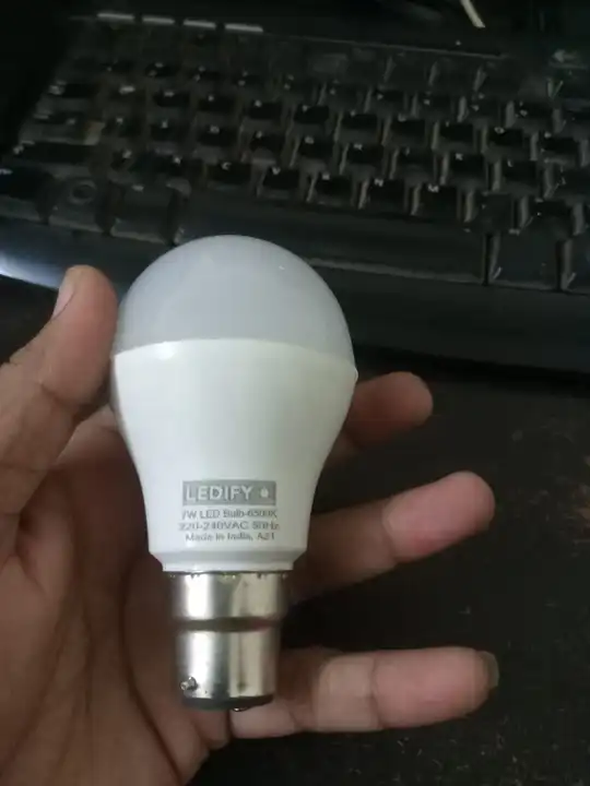 7watt led bulb  uploaded by business on 9/25/2023