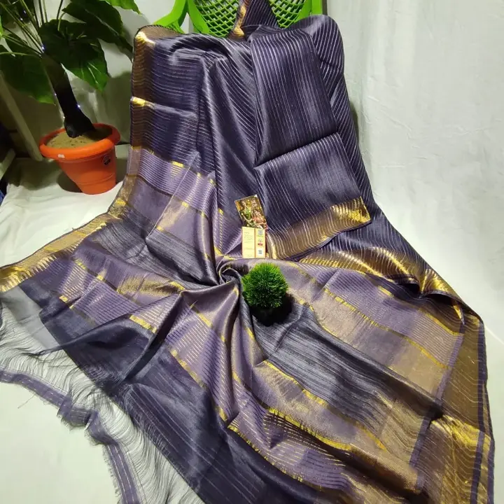 Product uploaded by A H HANDLOOM on 9/25/2023