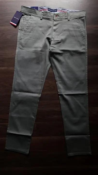 Trousers uploaded by Yahaya traders on 9/25/2023