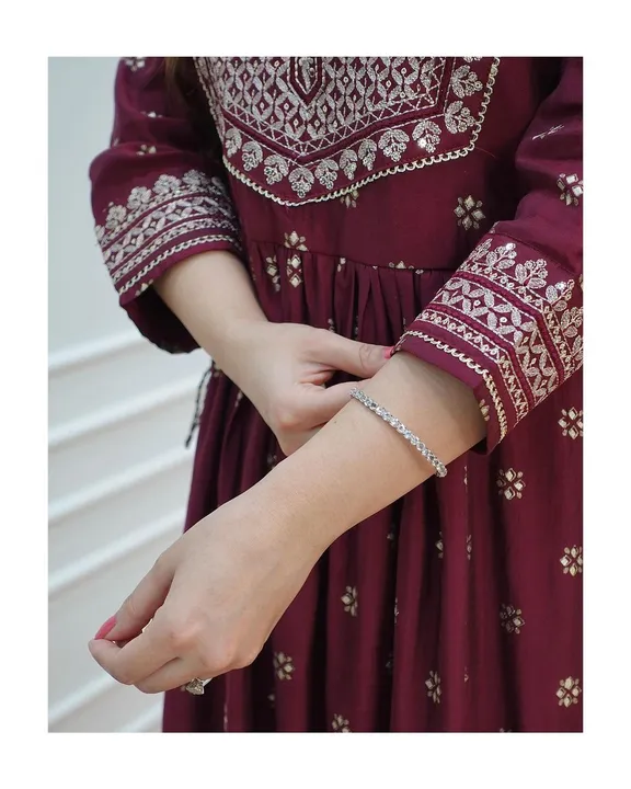 Embroidered nayra cut kurti with pent and dupatta  uploaded by PANIHARI COLLECTION CENTRE on 9/25/2023