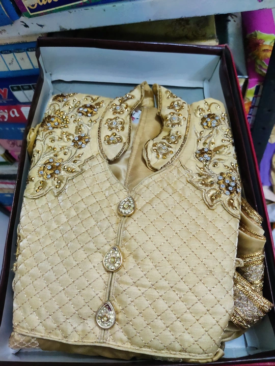 Product uploaded by Izhar collection on 9/25/2023