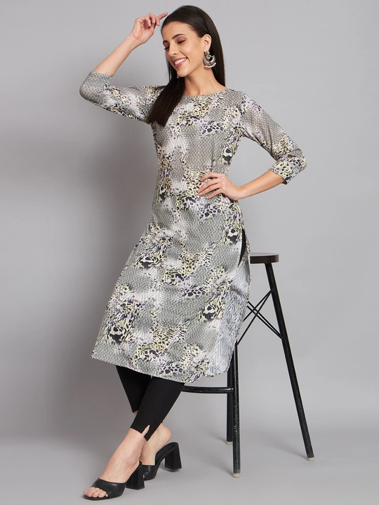 Women Embroidered kurta  uploaded by business on 9/26/2023