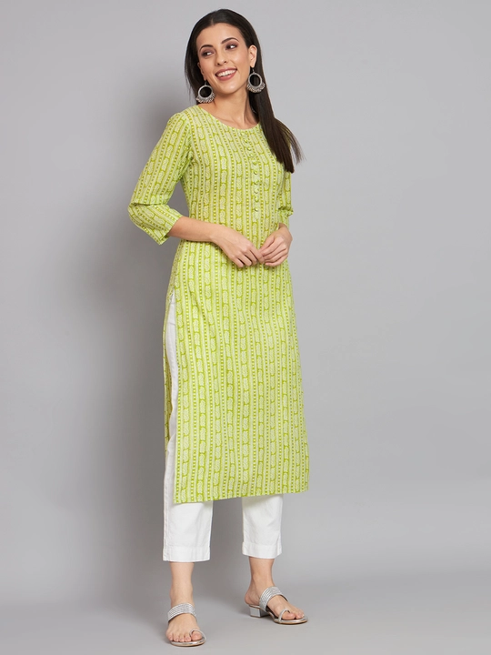 Women kurti green colour uploaded by business on 9/26/2023