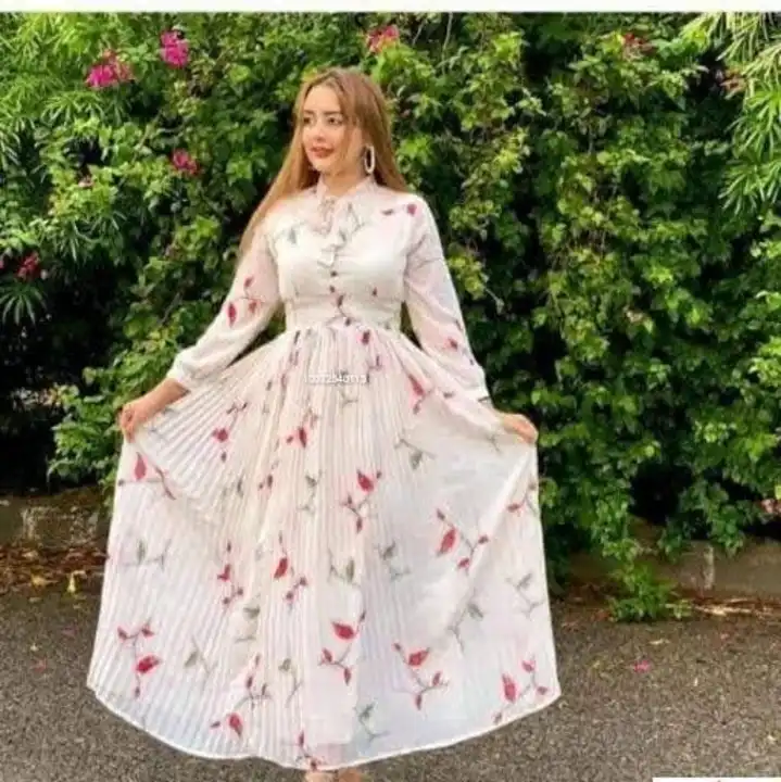 Post image I want 1 pieces of Gown at a total order value of 300. I am looking for Jiske pass ye available hai srif wo merese contact kijiye . Please send me price if you have this available.