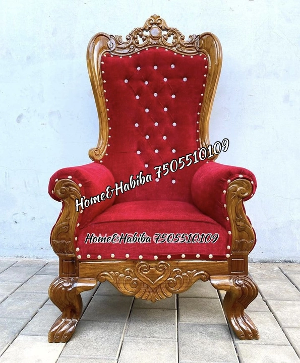 King size chair uploaded by business on 9/28/2023