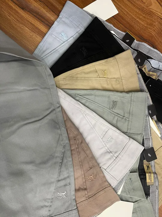Burberry cotton pent uploaded by business on 9/28/2023