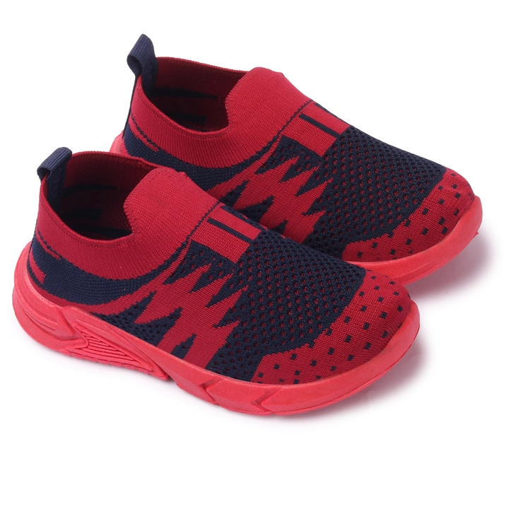 Kids Flyknit Sports shoes D-216 uploaded by business on 9/28/2023