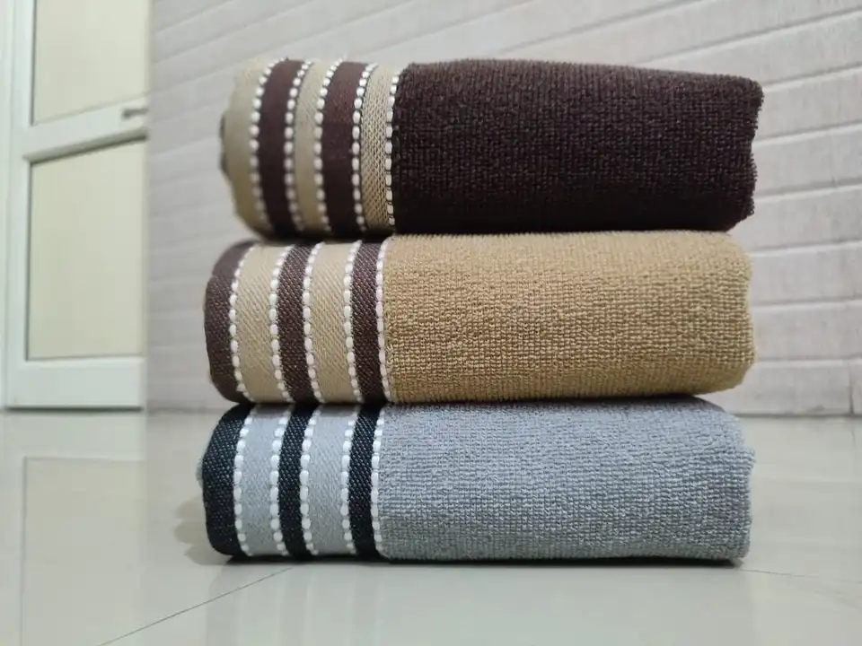 Bath Towel uploaded by Vivaan Textile (Vivrose) on 9/28/2023