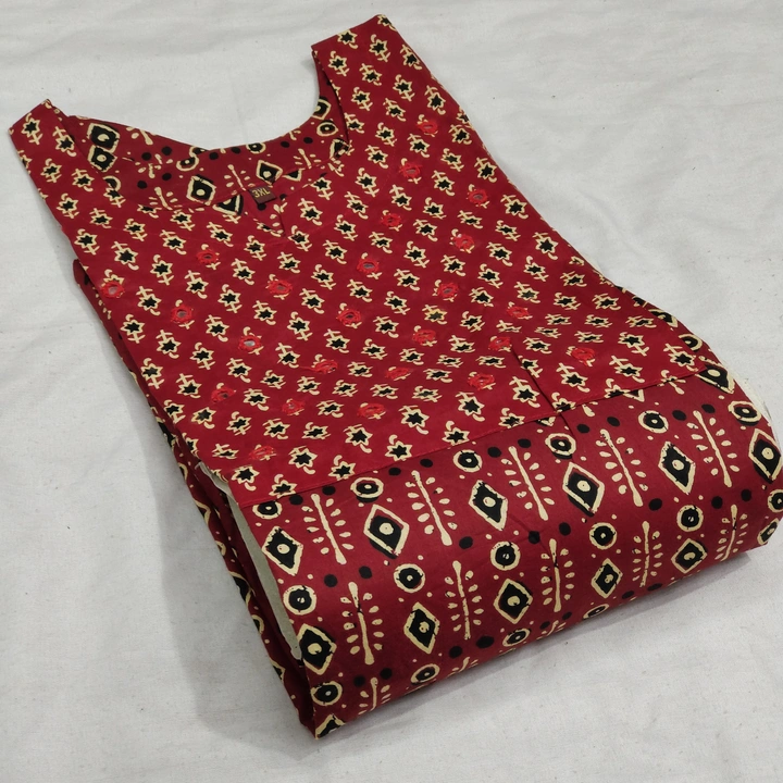 Traditional print kurti uploaded by Apsara dresses on 9/29/2023