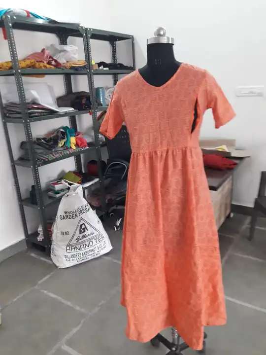 Post image Pure cotton feeding kurti is a type of kurti that is made from 100% cotton. It is a very comfortable and breathable fabric, making it ideal for feeding mothers. Cotton is also a very soft fabric, so it will not irritate the baby's skin.

Available in M, L, XL, XXK