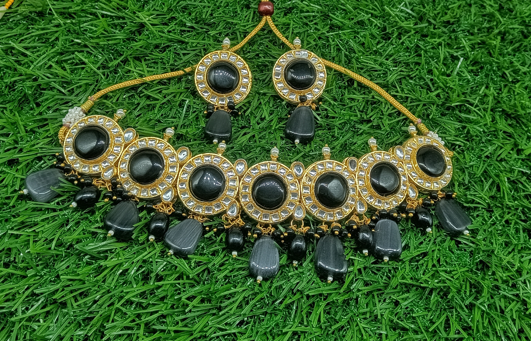 Monalisa stone chokar  uploaded by M.S Fashion Jewellery on 9/29/2023