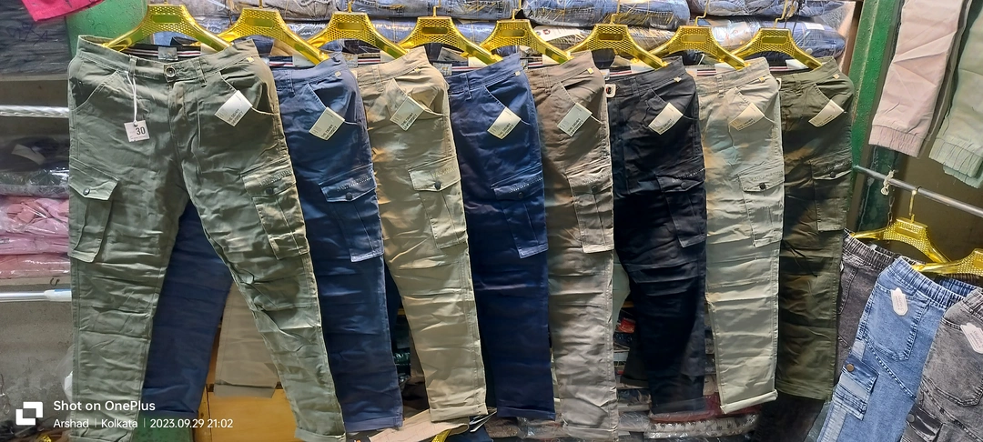 Men 6pocket cargo pants  uploaded by business on 9/30/2023