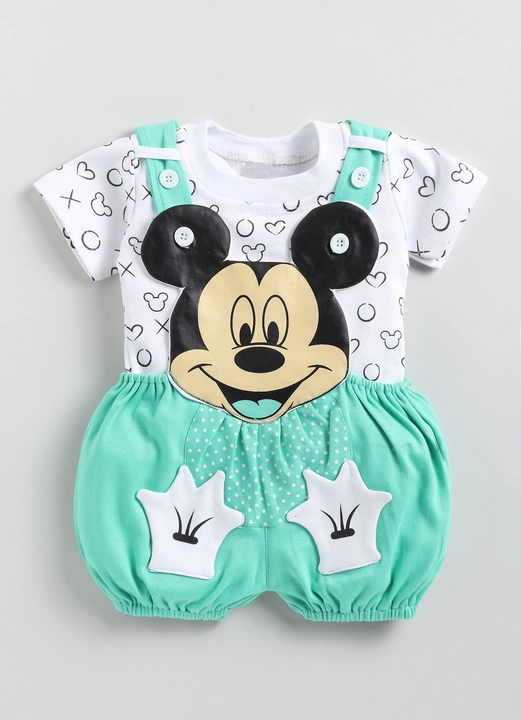Cute mickey top bottom sets uploaded by business on 9/30/2023