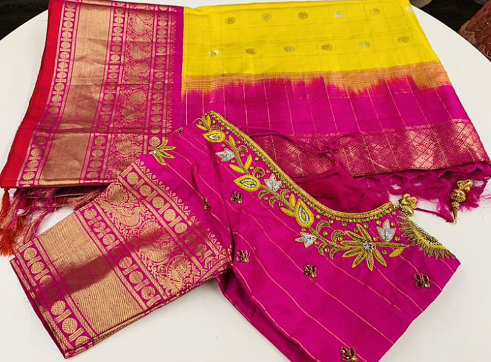 Banarasi silk with ready blouse and in good quality😍 uploaded by business on 7/17/2020
