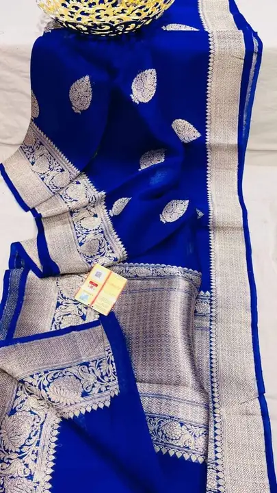 Banarsi dayble arganza soft silk sarees heavy quality soft fabric fancy dizain  uploaded by Ashraf silk sarees on 10/2/2023