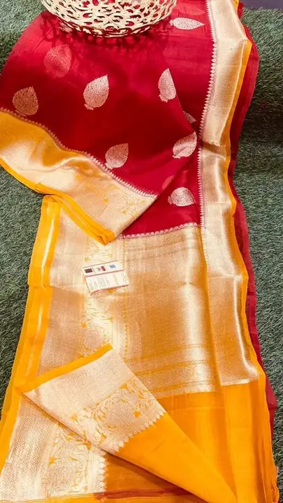 Banarsi dayble arganza soft silk sarees heavy quality soft fabric fancy dizain  uploaded by Ashraf silk sarees on 10/2/2023