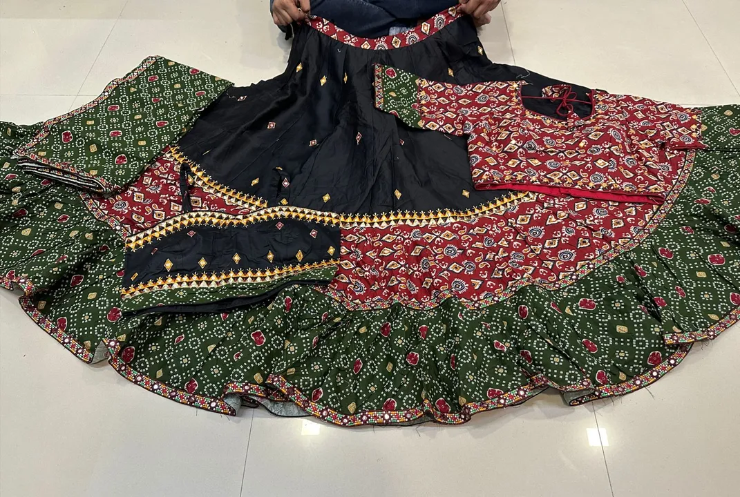 Double blouse chaniya choli with manual original mirror work  uploaded by Aarchi - The Fashion Hub on 10/2/2023