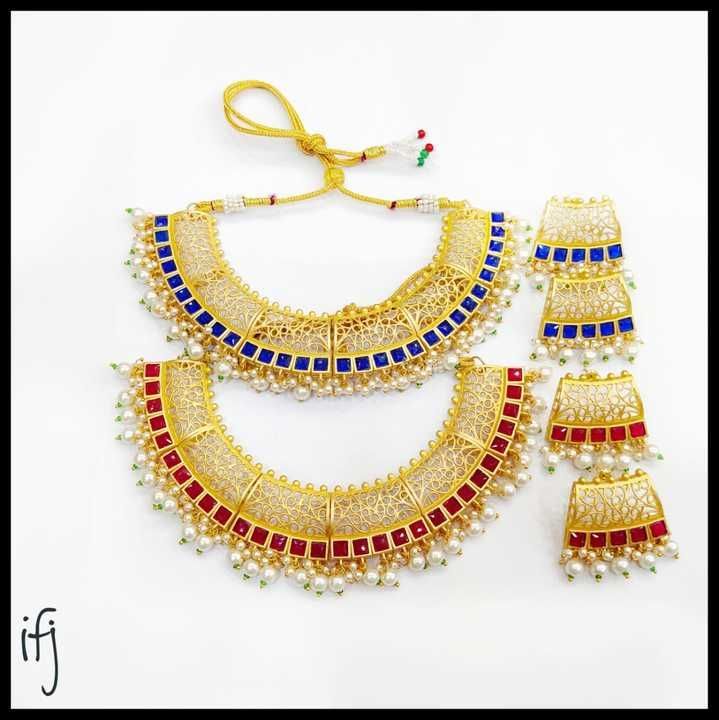 *NEW*

DESIGN - Indo Western Dabi Kundan / Color Stone Studded Filigree Necklace with Earrings Set

 uploaded by business on 3/22/2021