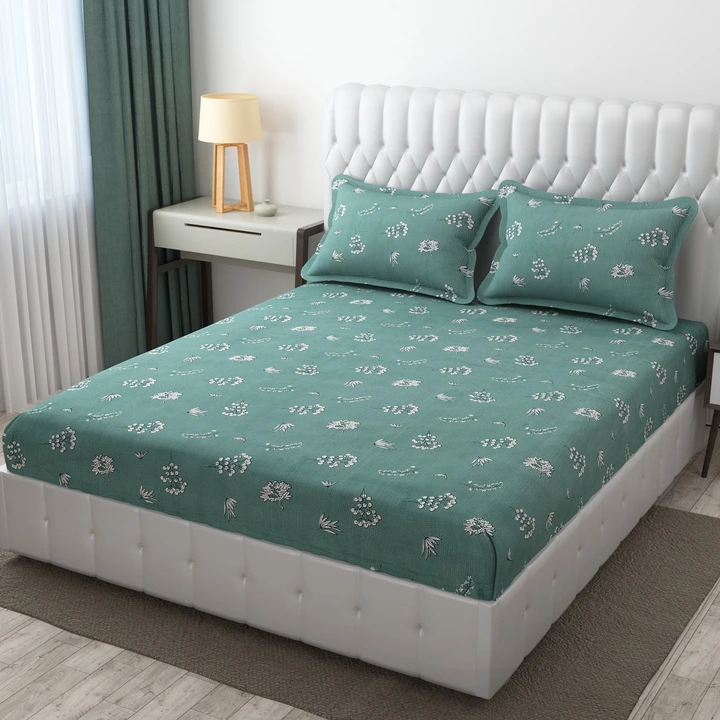 Tom-Tom design fitted bedsheets uploaded by business on 10/2/2023