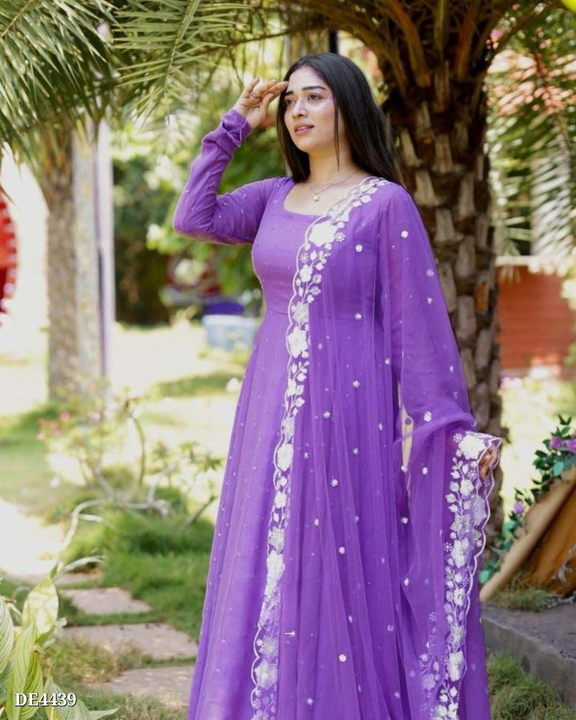 Anarkali gown with dupatta uploaded by BRS Creation on 10/3/2023