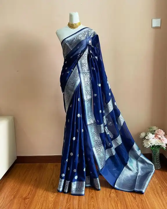 Banarasi silk uploaded by Farida handloom on 10/4/2023
