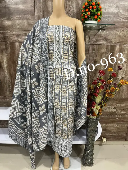  dhamaka sale offer uploaded by Heena fashion house on 10/4/2023