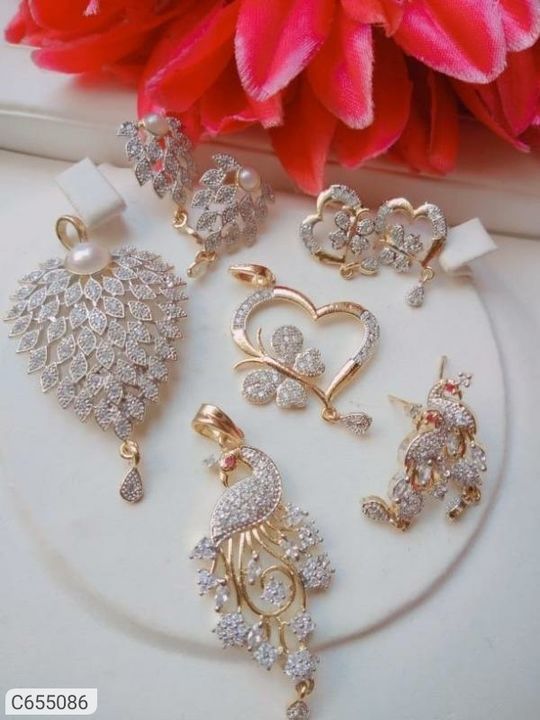  Jewellery set uploaded by Sujata Gupta Products on 3/22/2021