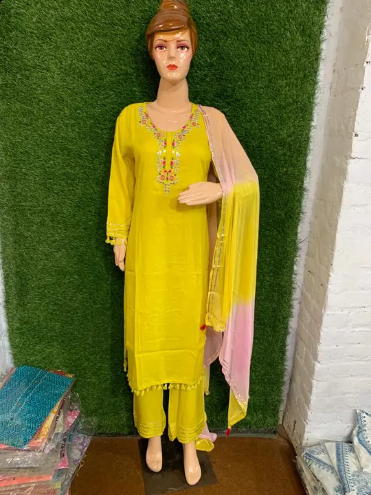 Reyon embroidered kurti with pent and  uploaded by PANIHARI COLLECTION CENTRE on 10/6/2023