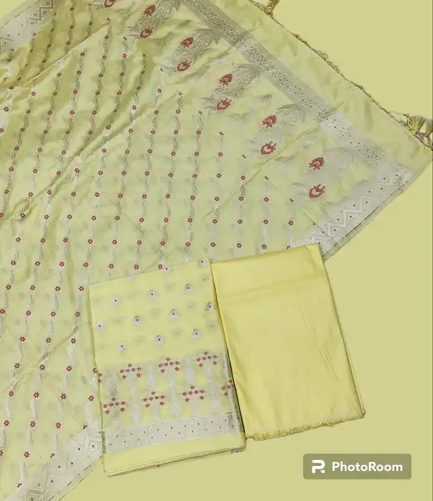 Banarasi chiniya suit uploaded by Z i silk fabrics on 10/7/2023
