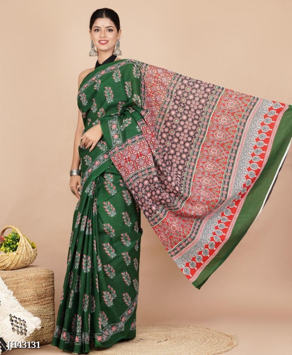 Pure cottan Azark print sarees uploaded by Handloom print on 10/7/2023