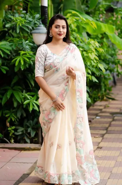 Saree uploaded by Taha fashion from surat on 10/10/2023