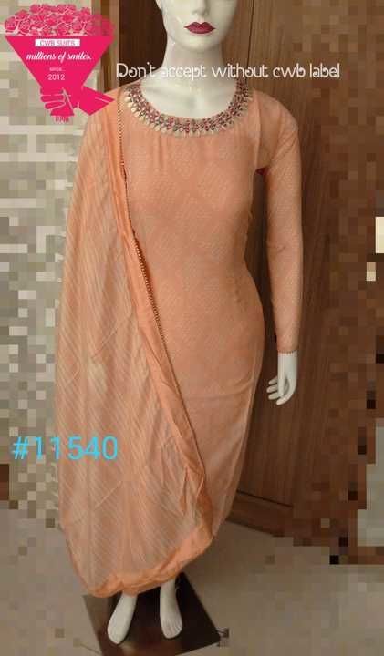 Post image 1580 freeship

Pure muslin silk semi stitched stitched
Neck work

Bust 50 aprx 
Length 46 aprx

Bottom  shantoon 3maprx

Dupata imported muslin designer..