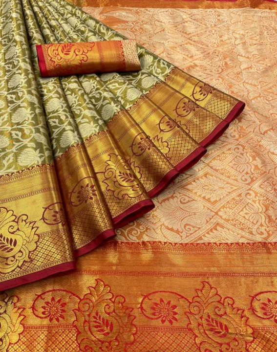 Banarasi silk new trending sarees  uploaded by business on 10/11/2023
