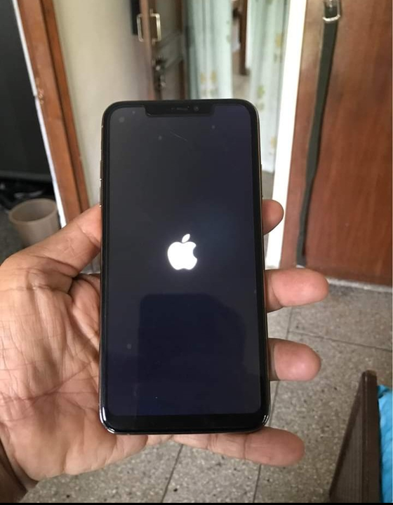 iPhone 11 pro max uploaded by business on 3/22/2021