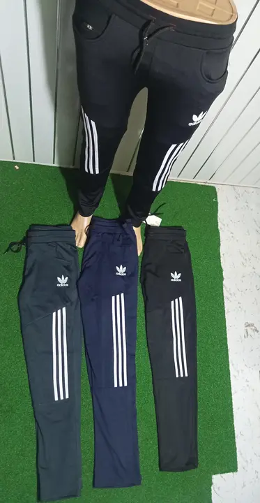 Trackpants  uploaded by business on 10/13/2023