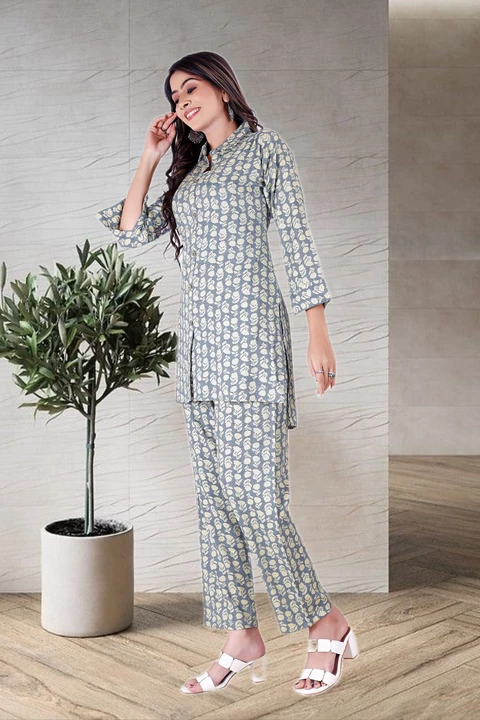 Exclusive Designer women's kurta sets with dupatta in heavy qawality febric REON14kg  uploaded by Utsav Kurti House on 10/13/2023