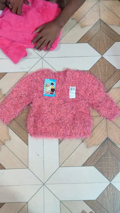 Kids sweater  uploaded by Rs pure Taxtaile manufacturing unit on 10/14/2023