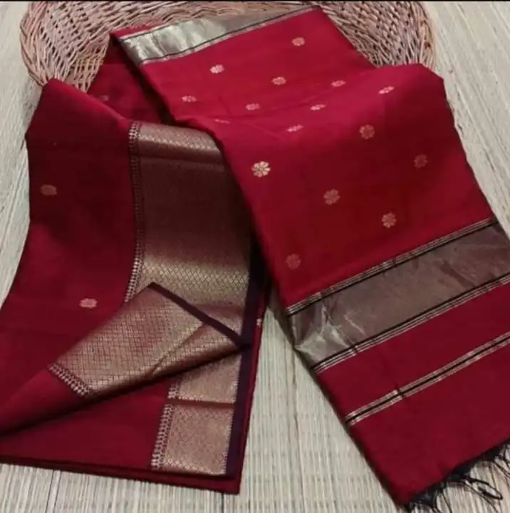 Handloom saree  uploaded by business on 10/14/2023