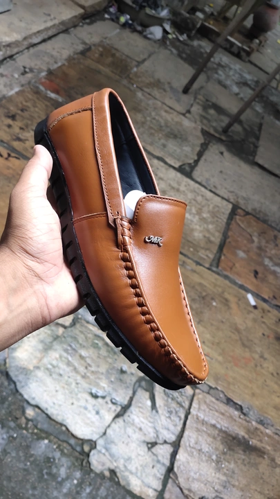 Post image Genuine leather loafers with airmax sole