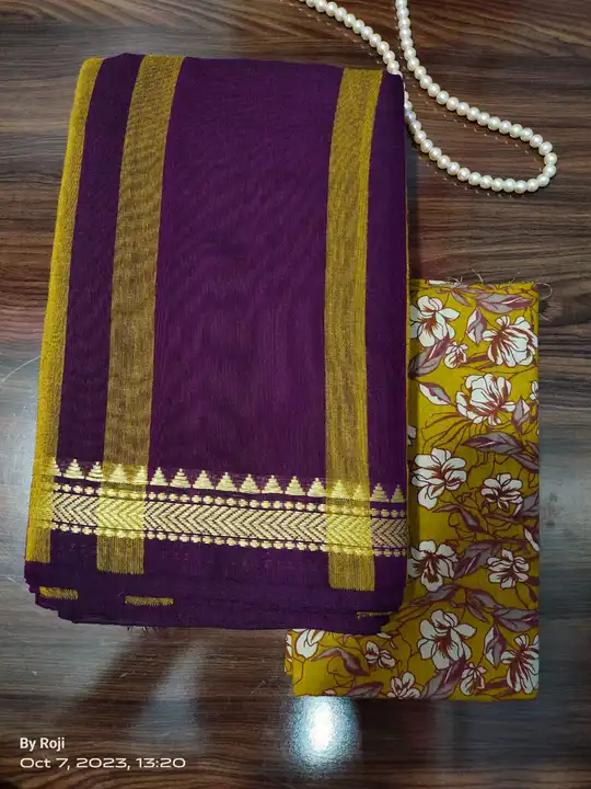 Khadi cotton saree with contrast blouse Piece  uploaded by Bengal saree house on 10/15/2023
